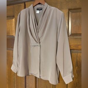 NEUTRAL Clean girl Vintage tan Top, Size 8, layered ruffle Feminine **2 for 20**